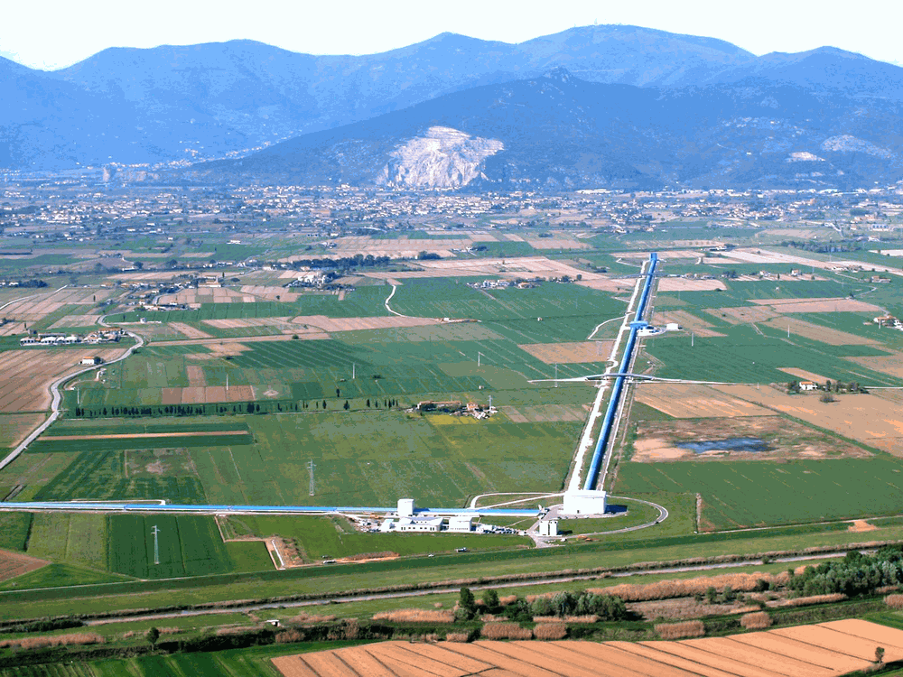 L'interferometro Virgo vicino Pisa. Credit: collaborazioe Virgo. 