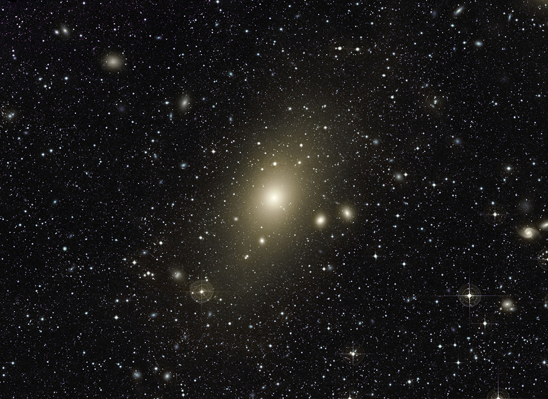 galassia ellittica M 87 dove è situato il buco nero