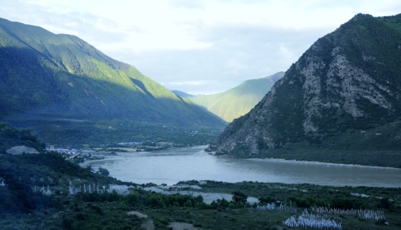 fiume tsangpo