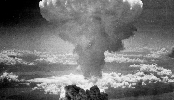 esplosione della bomba su Nagasaki