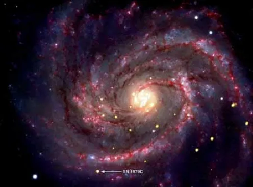 mmagine della galassia M100 con indicazione della supernova 1979c. mmagine della galassia M100 con indicazione della supernova 1979c.