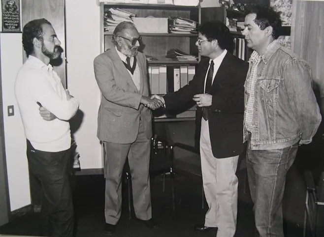 Simposio internazionale sui semiconduttori a Trieste, anno 1982. Da sinistra: lo scrivente, Abdus Salam, Robert Bauer, Erio Tosatti