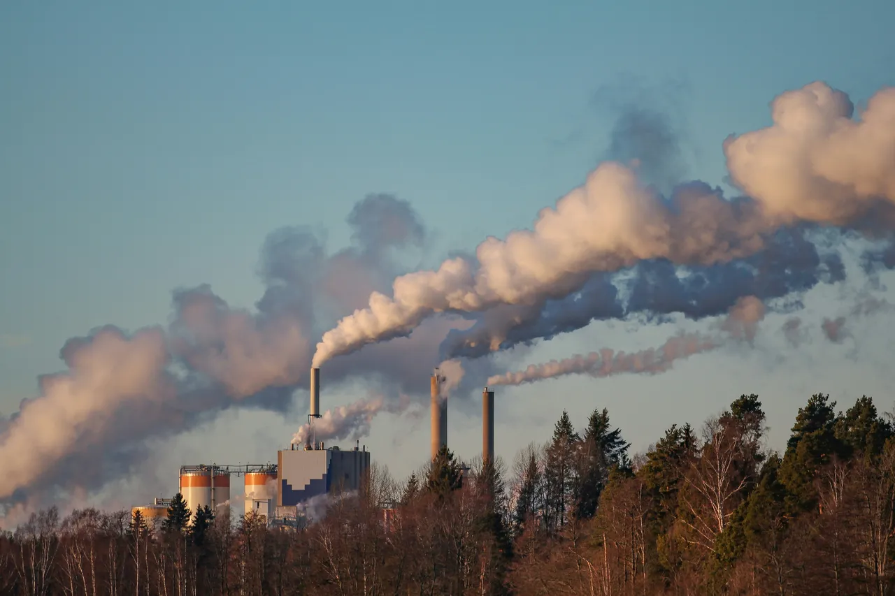 Inquinamento, smog, CO2, Decarbonizzazione