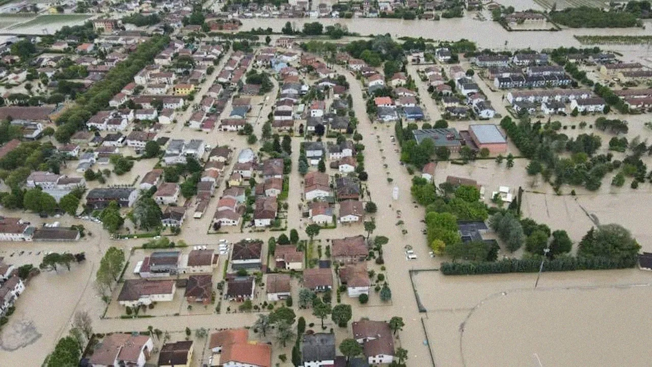 Figura 1. Inondazione dell’abitato di Solarolo (Ravenna) il 17 maggio 2023 (crediti immagine: autore ignoto, via pagina Facebook Emilia Romagna Meteo)