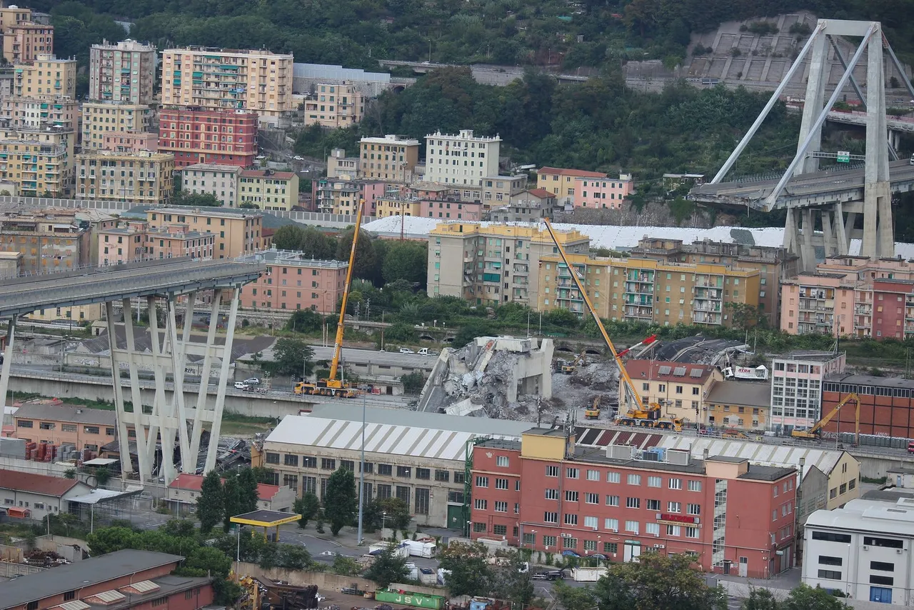 Ponte Morandi Genova Campi