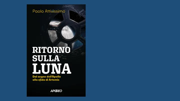 Copertina del saggio di Paolo Attivissimo "Ritorno sulla Luna" su sfondo blu