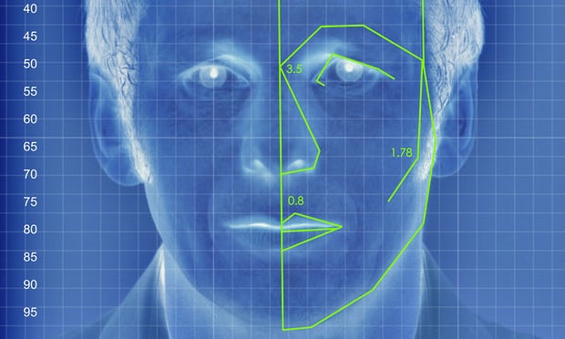 Un'illustrazione della tecnologia di analisi facciale simile a quella usata nell'esperimento condotto da yilun Wang, Michal Kosinski a Stanford e pubblicato il 7 settembre 2017. Credit Alamy. 